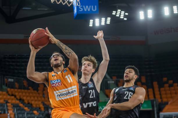 更是展示中 更是展示中